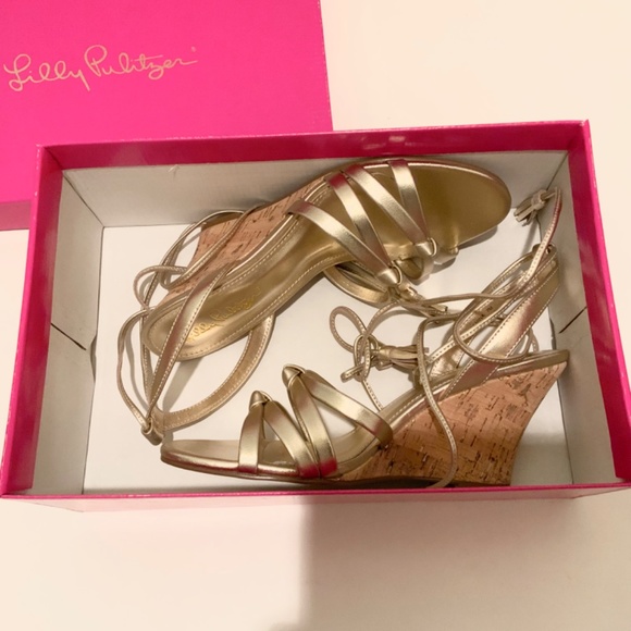 Lilly Pulitzer Casey Gold Metallic Leather Ankle Strap Heels Cork Wedge Sandal 7 - Picture 10 of 14